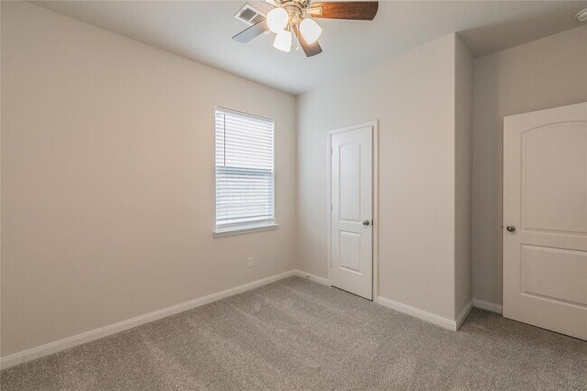 Building Photo - 6152 Nathan Creek Dr