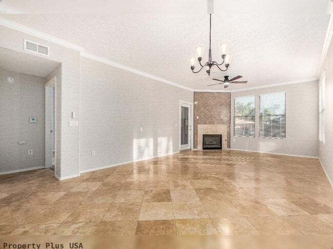 Building Photo - "Spacious 2-Bed, 2-Bath Condo Retreat in Scottsdale's Prime Location - 1,146 Sq Ft of Comfort!"