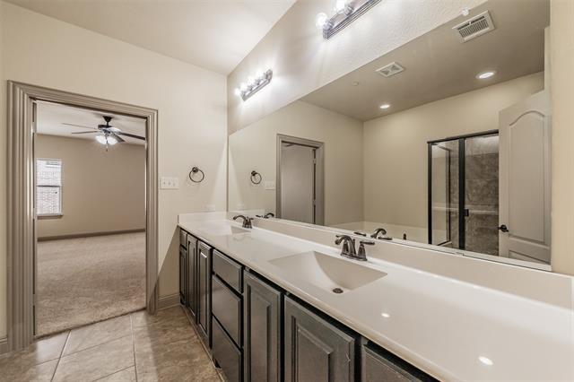 Building Photo - 4205 Riverview Dr