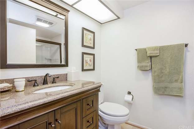 Building Photo - 22317 Vista Verde Dr