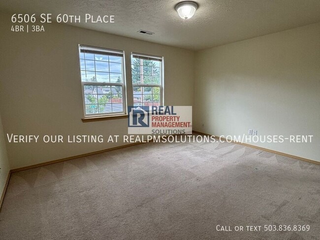 Building Photo - 6506 SE 60th Pl