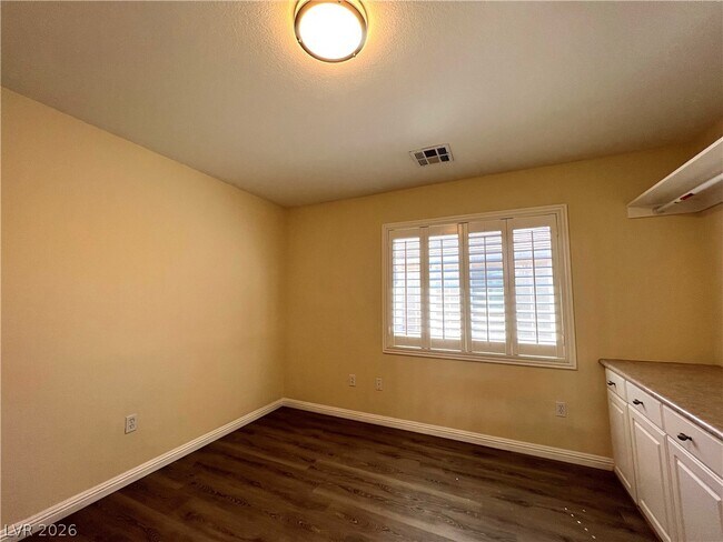 Building Photo - 7043 Somera Way