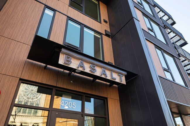 Interior Photo - Basalt