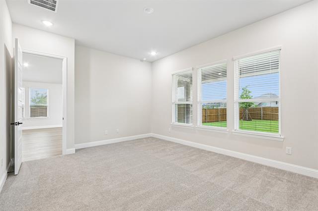 Building Photo - 716 Papyrus Dr