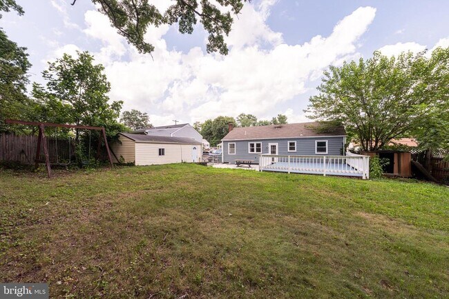 Building Photo - 4144 Addison Rd