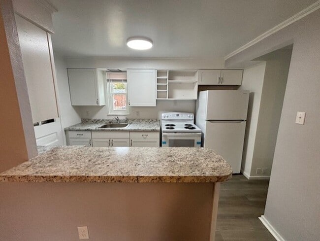 Building Photo - Beautiful Home for Rent