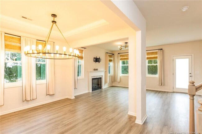 Building Photo - 308 Countryside Dr