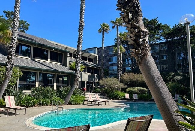 Building Photo - 95 Red Rock Way