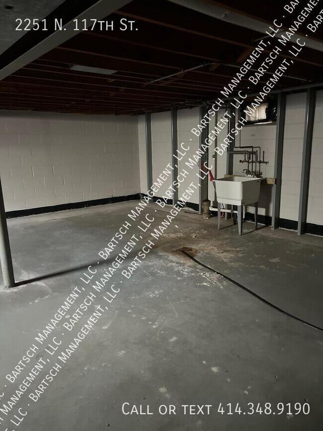 Building Photo - 2251 N 117th St