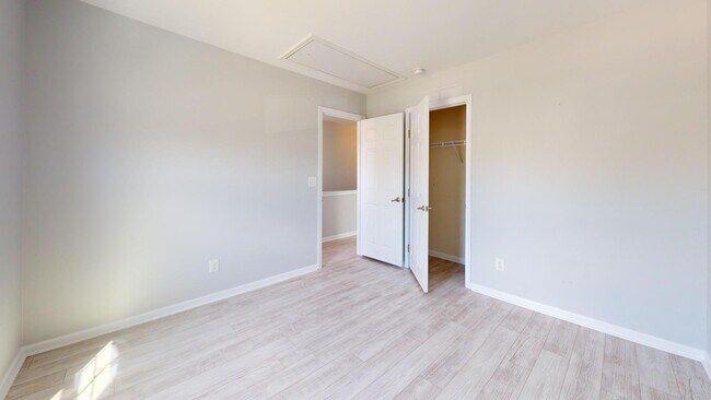Building Photo - 10848 Tailwater St
