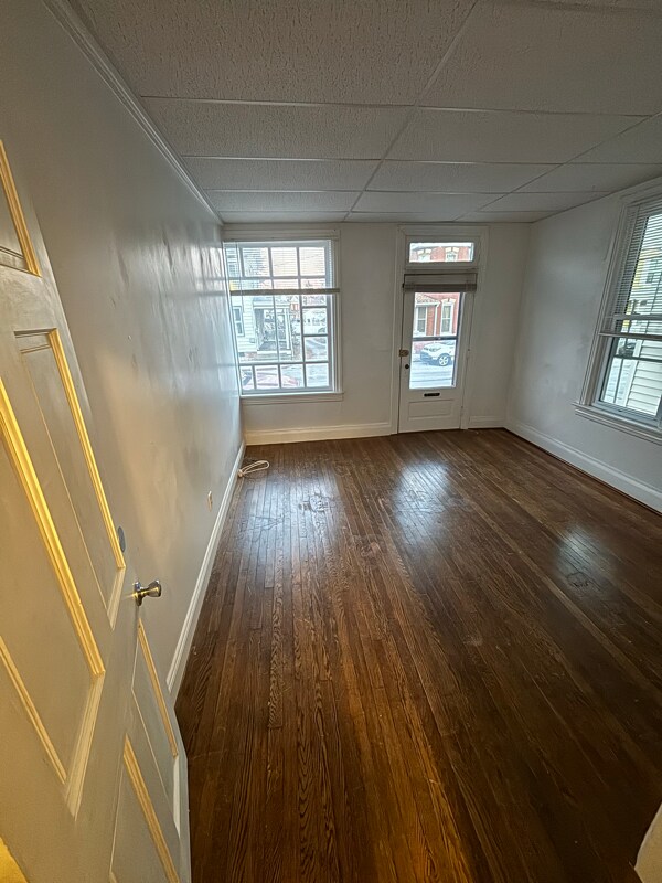 Building Photo - 340 N Franklin St