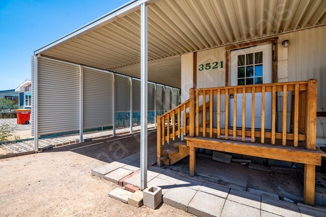 Building Photo - MOVE IN SPECIAL, $475 OFF FIRST MONTH