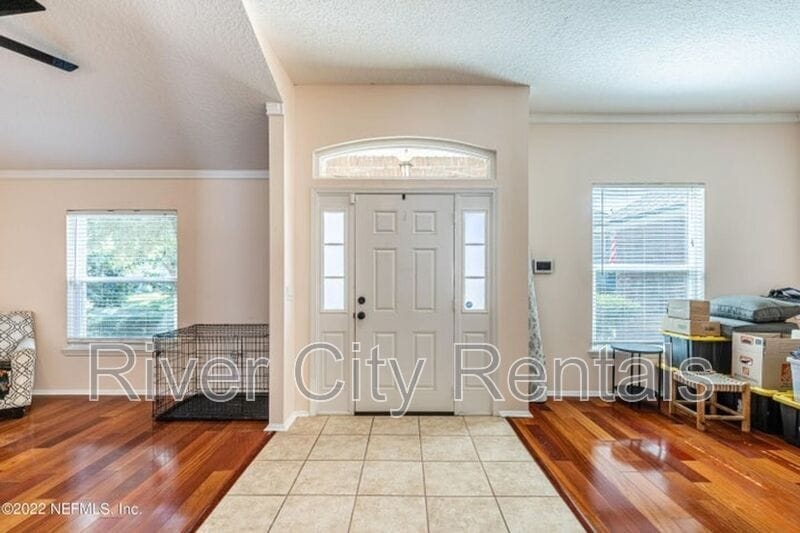 Building Photo - 2848 Pebblewood Ln