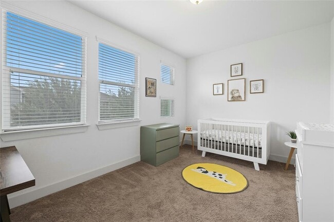 Building Photo - 2313 Capulet St