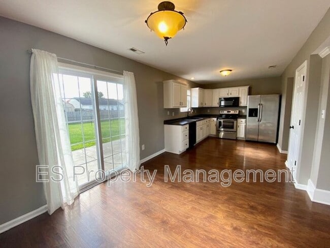 Building Photo - 6629 W Denton Dr