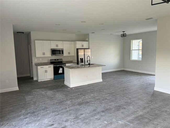 Building Photo - 13363 Drysdale Ave