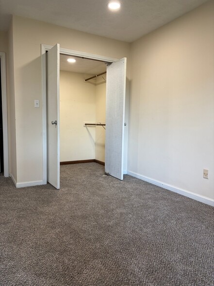 Building Photo - 507 Conner Creek Dr