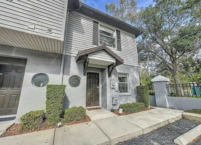 Primary Photo - Charming 2-Bedroom, 1 Bathroom Townhome in...