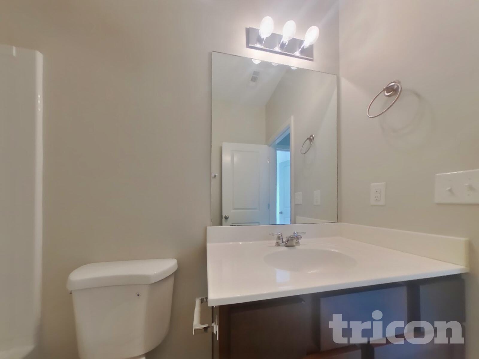 Building Photo - 38 Ponders Rd