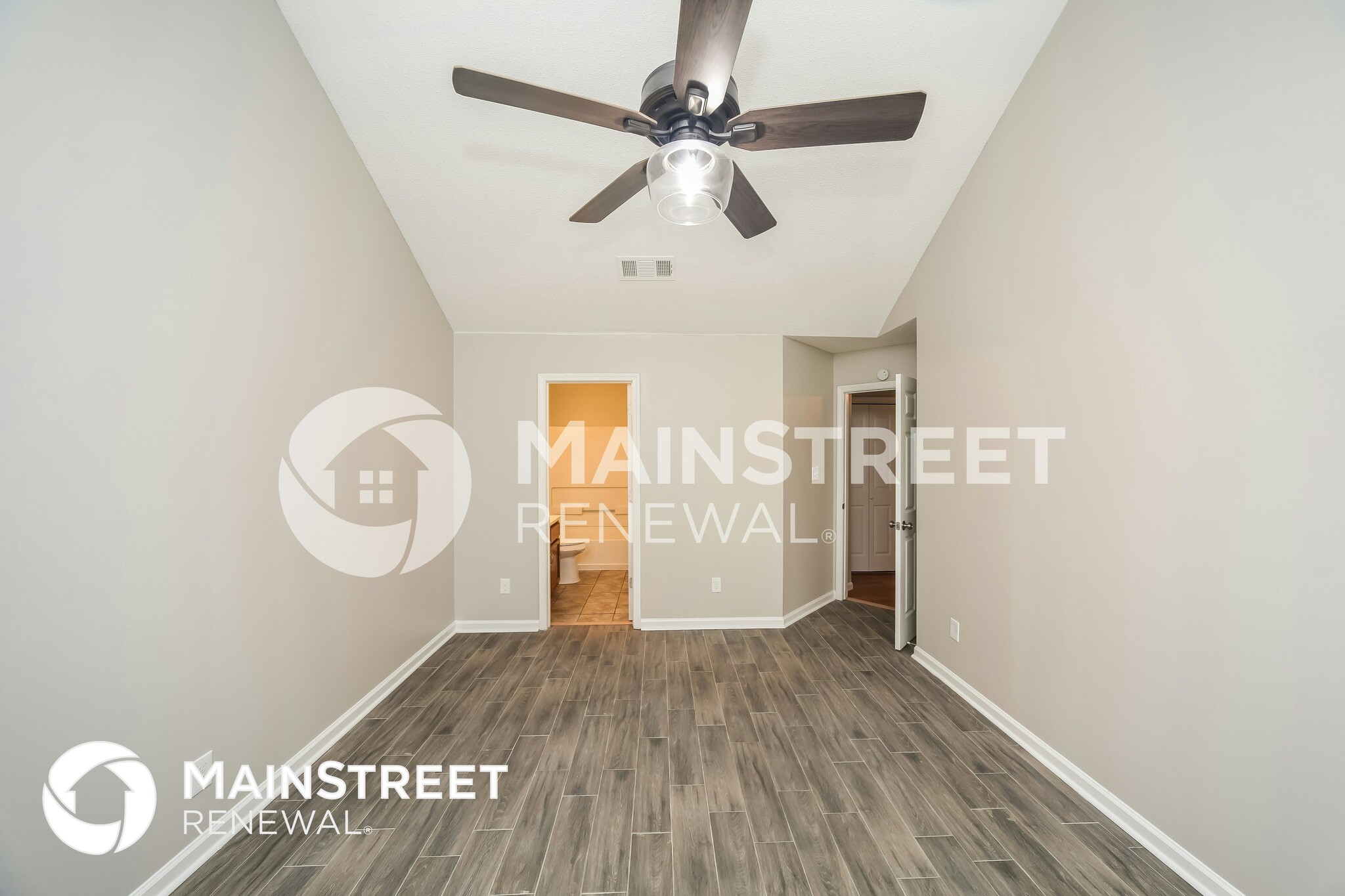 Building Photo - 3018 Caitlynn Circle S