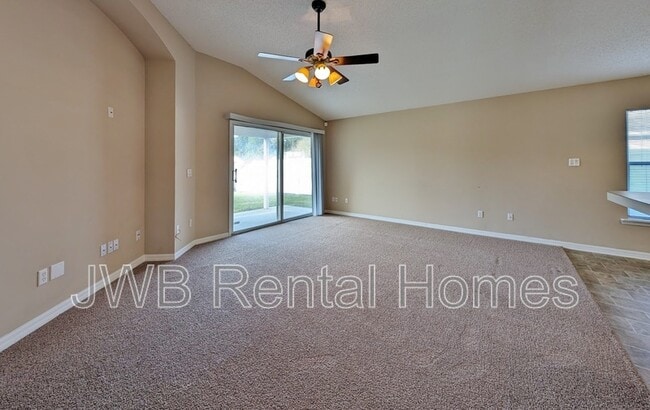 Building Photo - 268 Johns Glen Dr