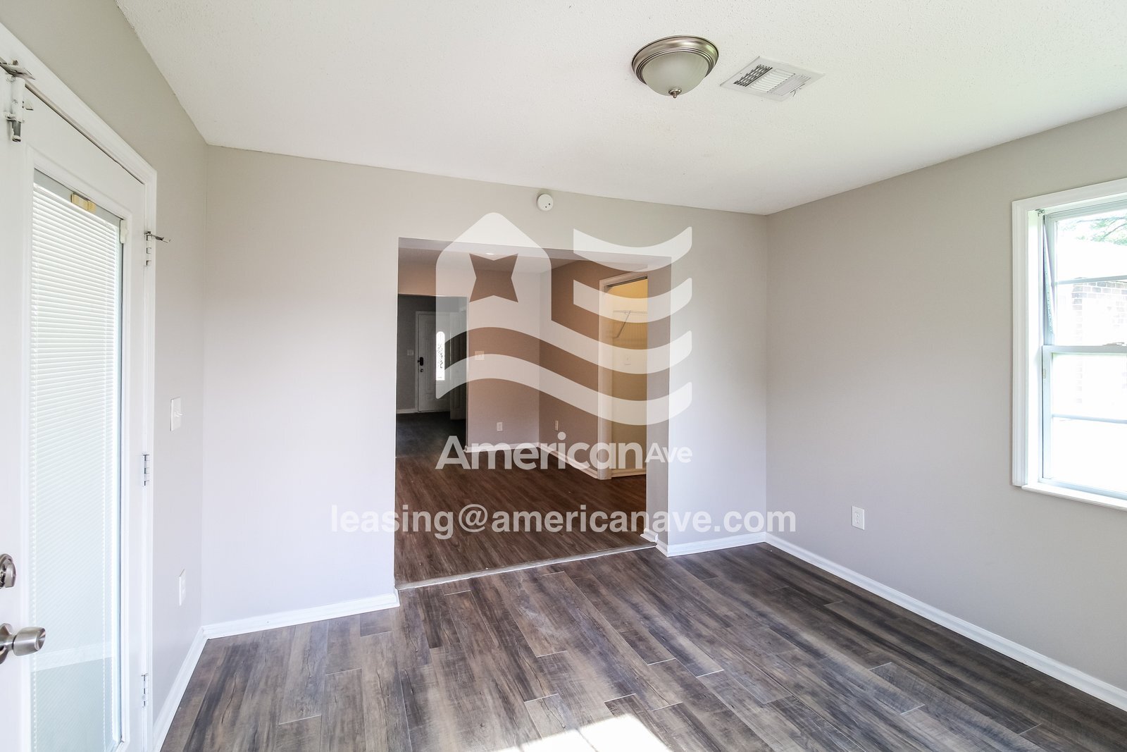 Building Photo - 425 Petunia Ave