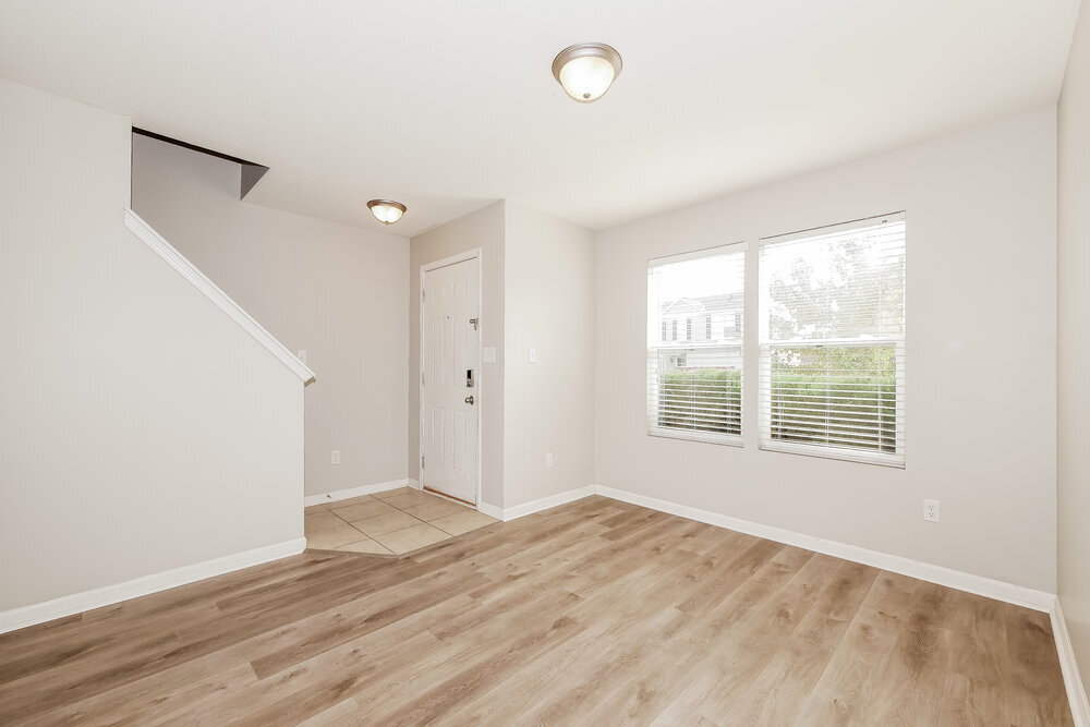 Building Photo - 8042 Grove Berry Way