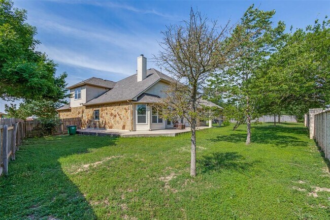 Building Photo - 20428 Crooked Stick Dr