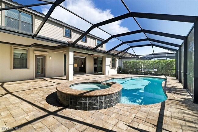 Building Photo - 17558 Elkgrove Ln