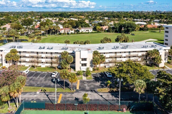 Building Photo - 2420 DC Country Club Boulevard
