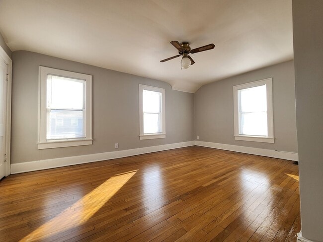 Building Photo - 183 N Wayne Ave