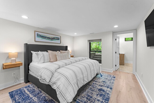 Building Photo - 3837 Fox Run
