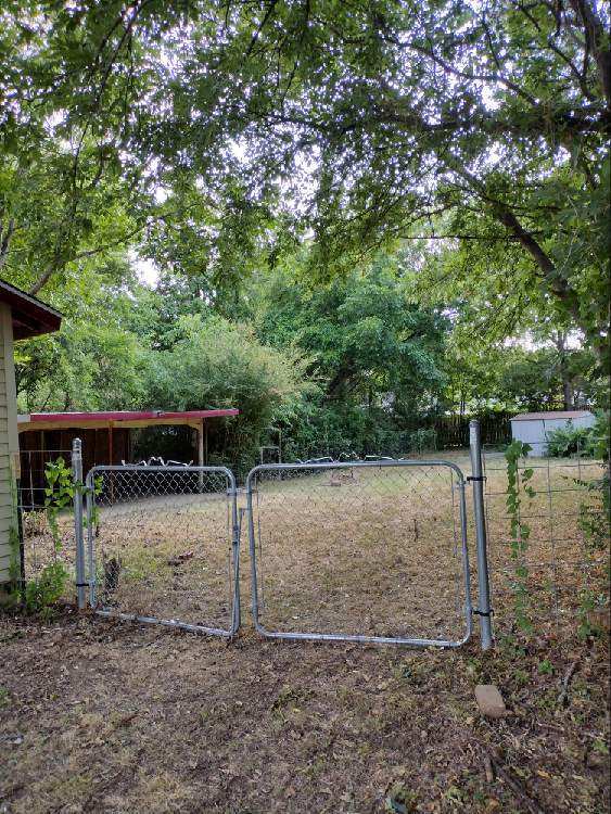 Building Photo - 2425 Bolivar St