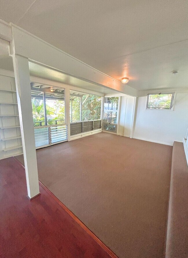 Building Photo - 4433 Sierra Dr