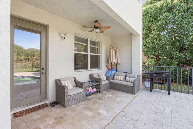 Building Photo - 1085 Center Stone Ln