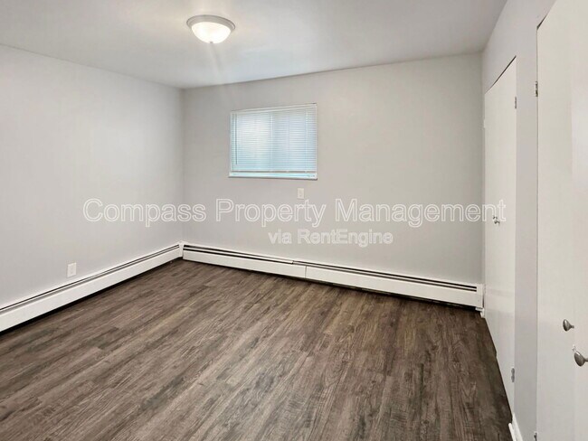 Building Photo - 1720 Porter St SW