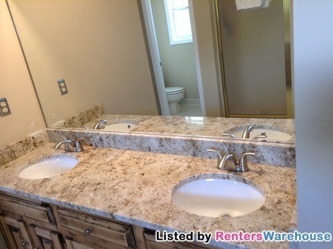 Building Photo - 1633 Oak Chase Ct