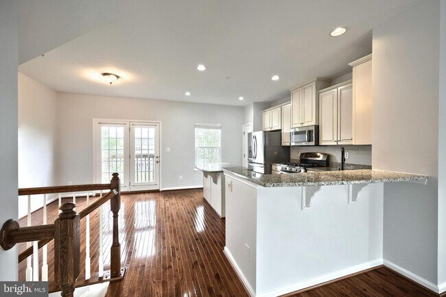 Building Photo - 1261 Elderslie Ln