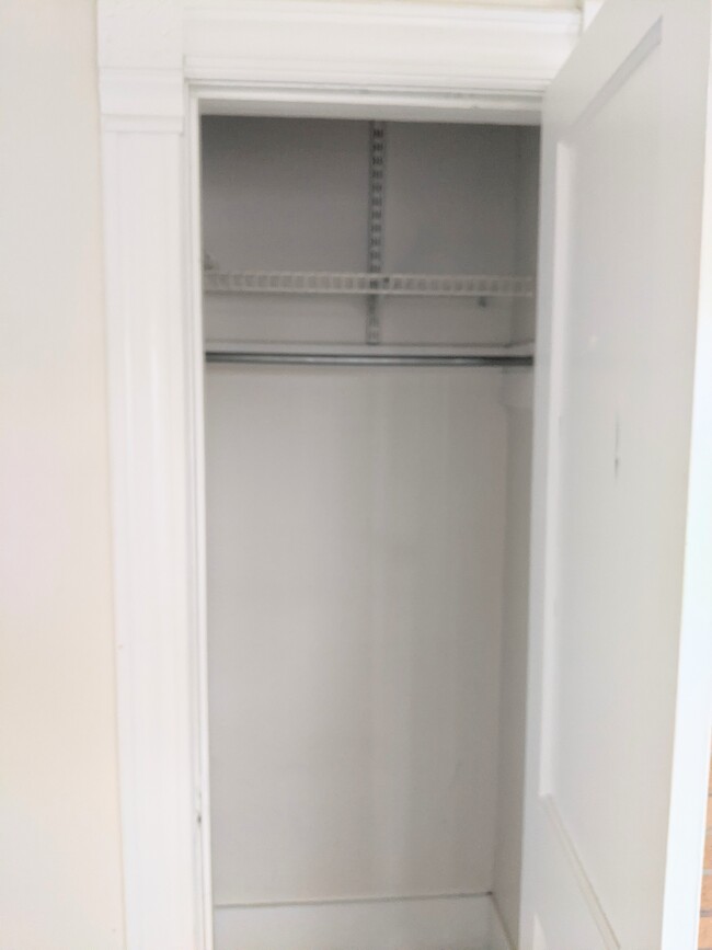 Studio Closet - 529 W Ionia St