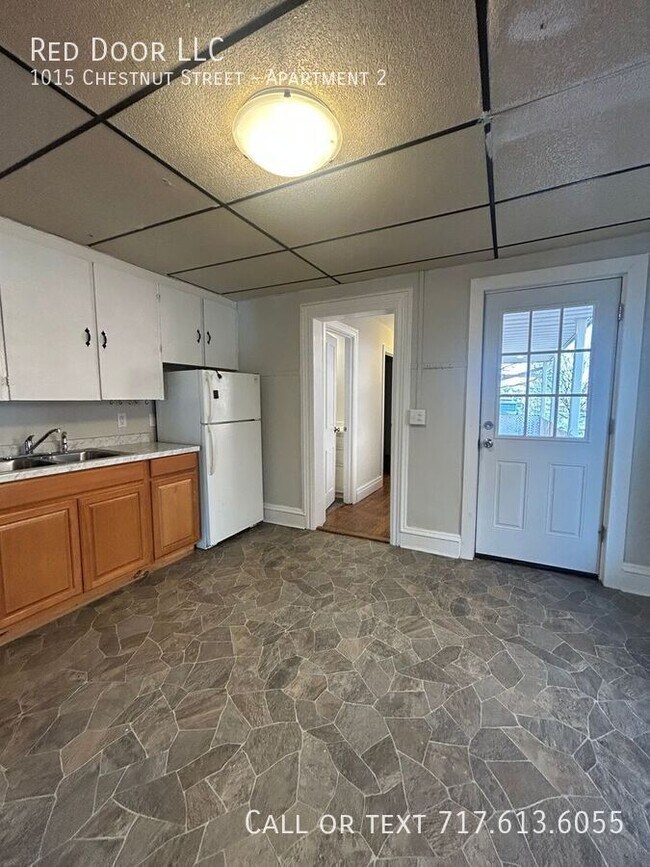 Building Photo - 1015 Chestnut St