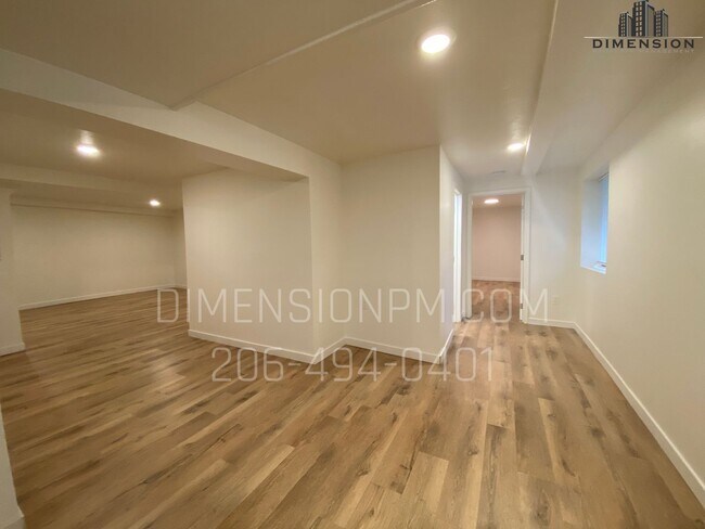 Interior Photo - Drexel Stadium - Miranda 13-Plex