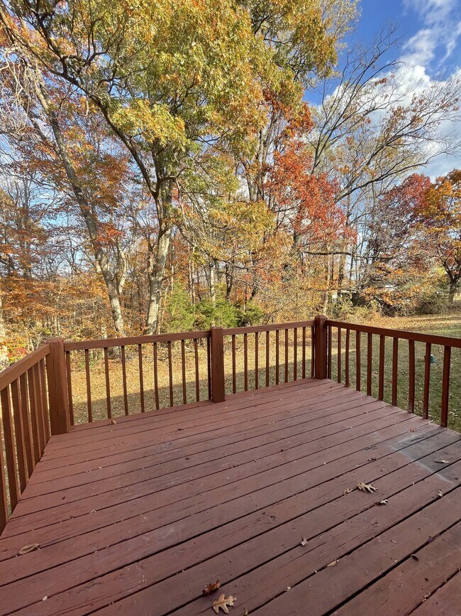 Building Photo - 132 Bellmont Dr