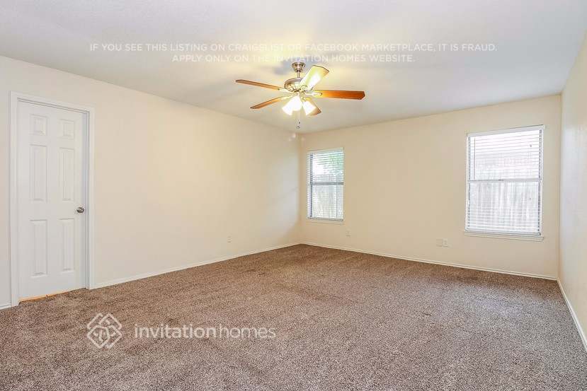 Building Photo - 6408 Big Springs Dr
