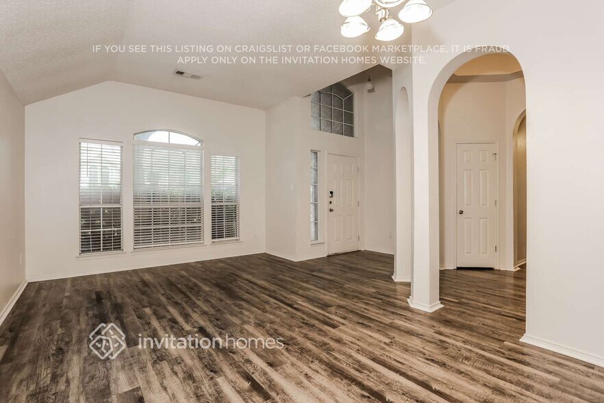 Building Photo - 1116 Sawsawi Trail
