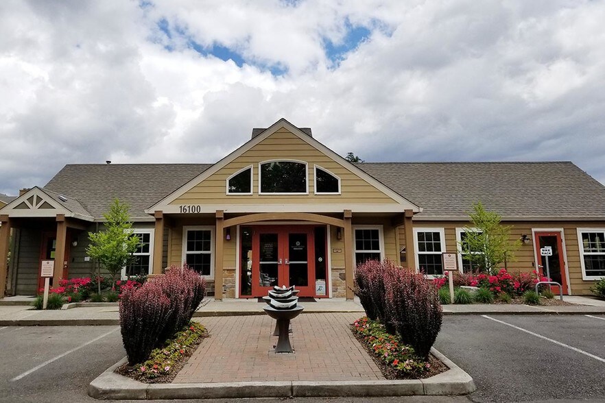 Brightwaters at Redhawk 16100 SW 108th Ave Tigard OR 97224