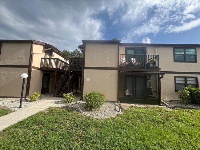 Building Photo - 4022 Beaver Ln
