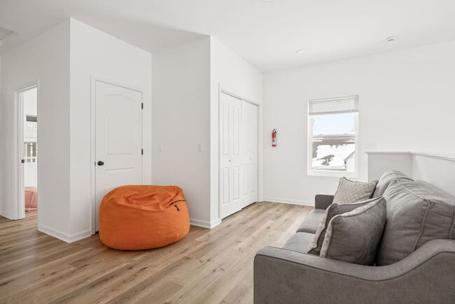 Building Photo - 35 Keystone Ave