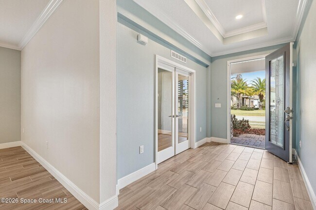 Building Photo - 5290 Hebron Dr