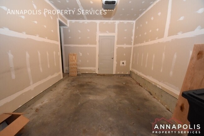 Building Photo - 2818 Etley Ct