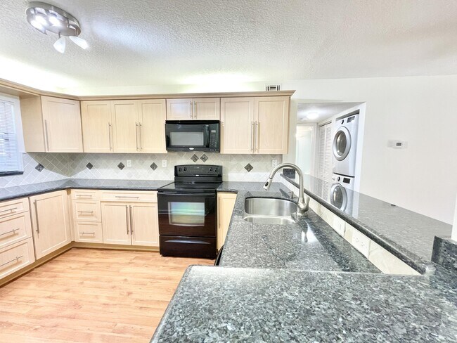 Building Photo - 3130 Millwood Terrace